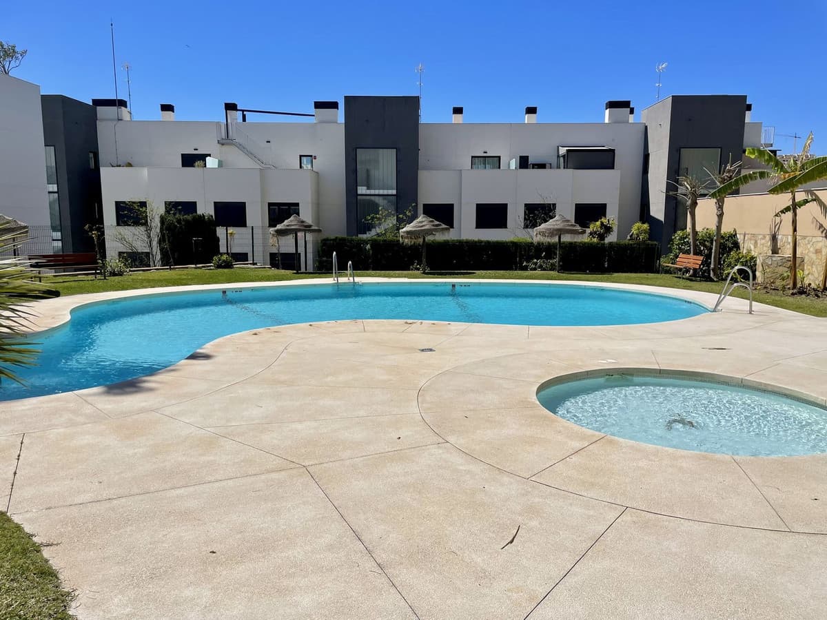 Middle Floor Apartment in La Cala — photo 2 of 10