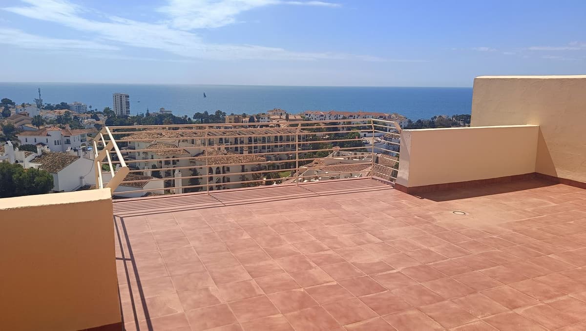 Penthouse in Riviera del Sol — photo 1 of 10