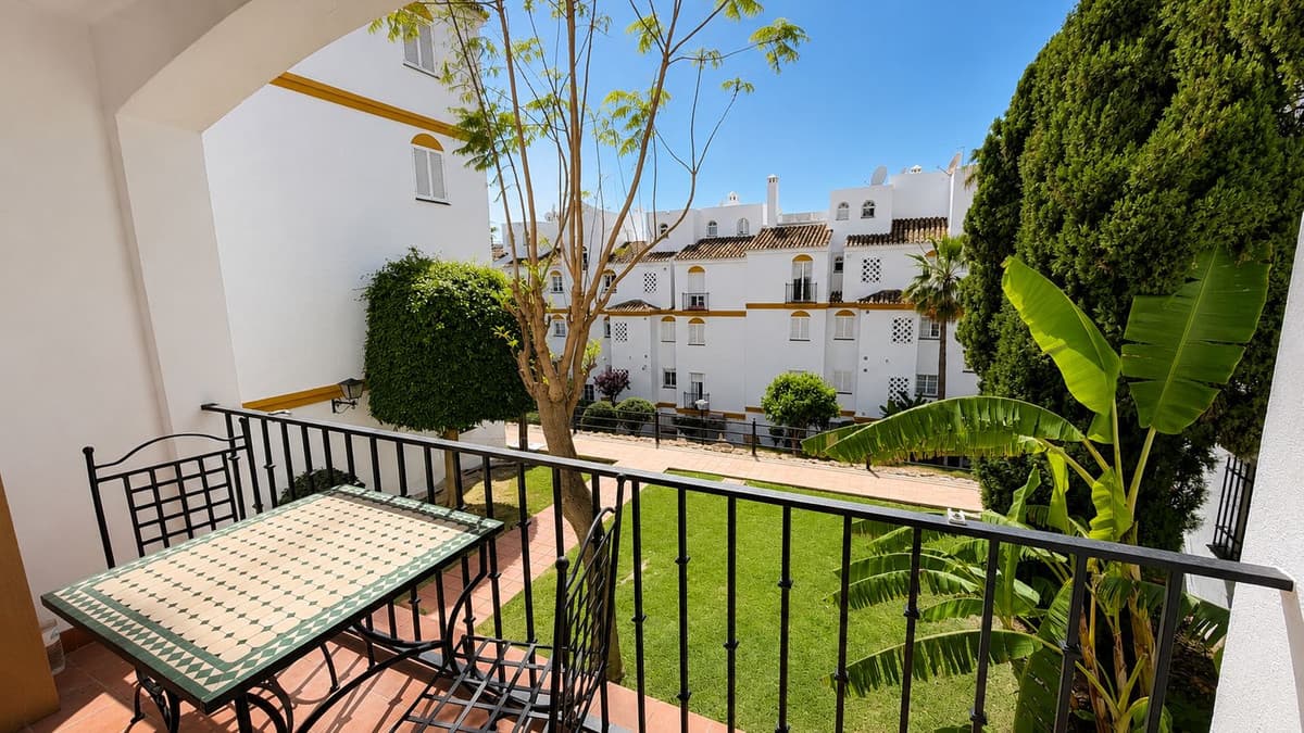 Middle Floor Apartment in Atalaya — photo 2 of 10