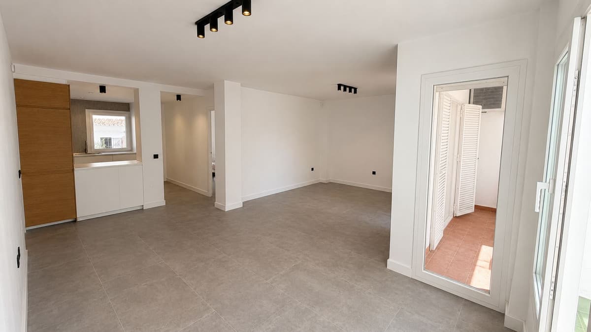 Middle Floor Apartment in Atalaya — photo 6 of 10