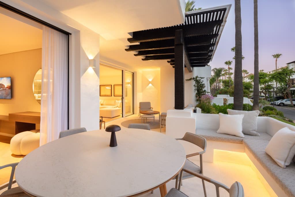 Ground Floor Apartment in Marbella — photo 2 of 10