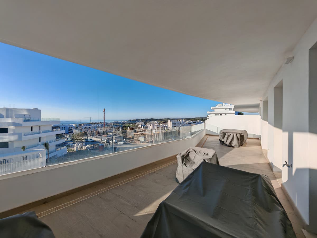 Penthouse Duplex in Estepona — photo 6 of 10