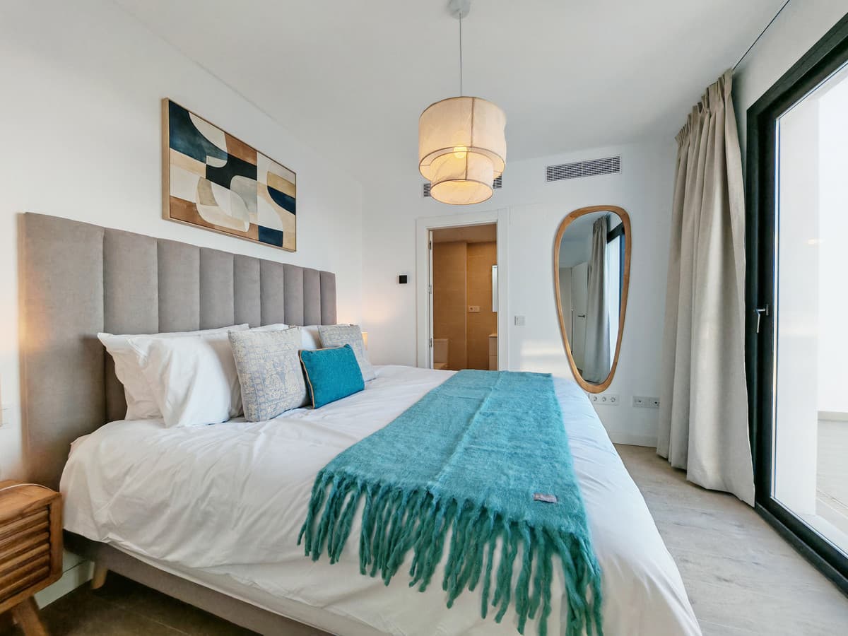 Penthouse Duplex in Estepona — photo 7 of 10