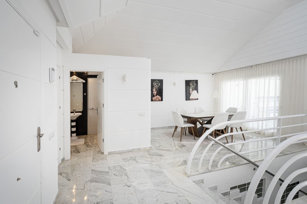 Semi-Detached House in Calahonda — photo 9 of 10