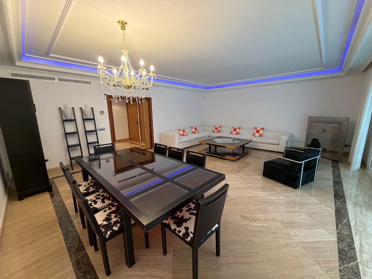 Ground Floor Apartment in Puerto Banús — photo 3 of 10