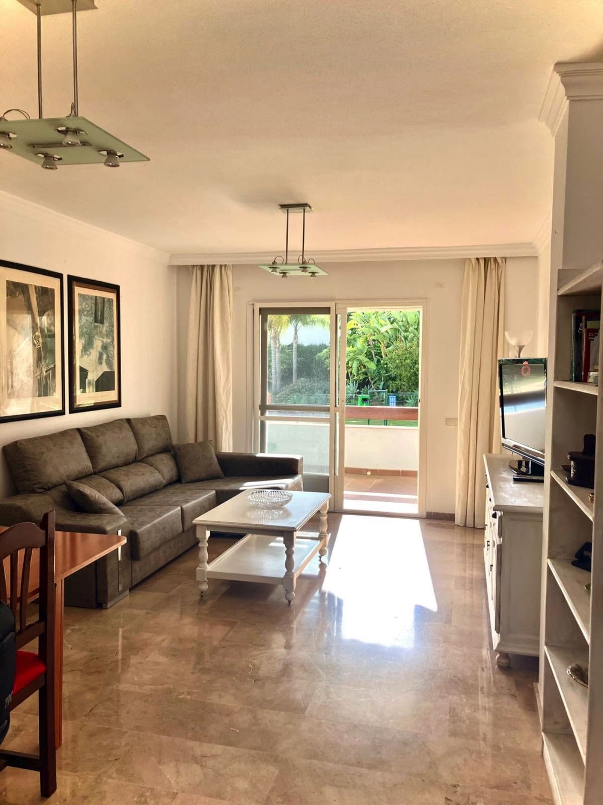 Ground Floor Apartment in Estepona — photo 2 of 10