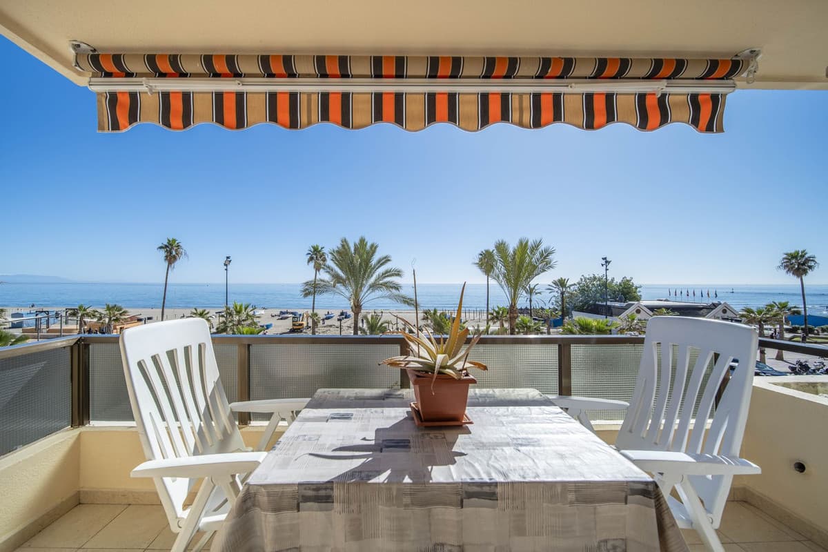 Middle Floor Apartment in Fuengirola — photo 1 of 10