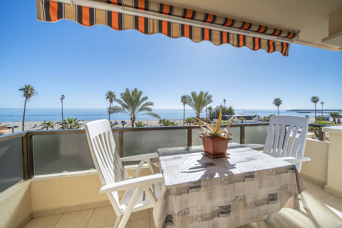 Middle Floor Apartment in Fuengirola — photo 2 of 10