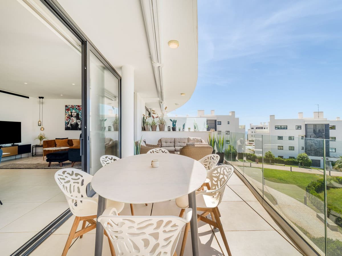 Middle Floor Apartment in Fuengirola — photo 5 of 10