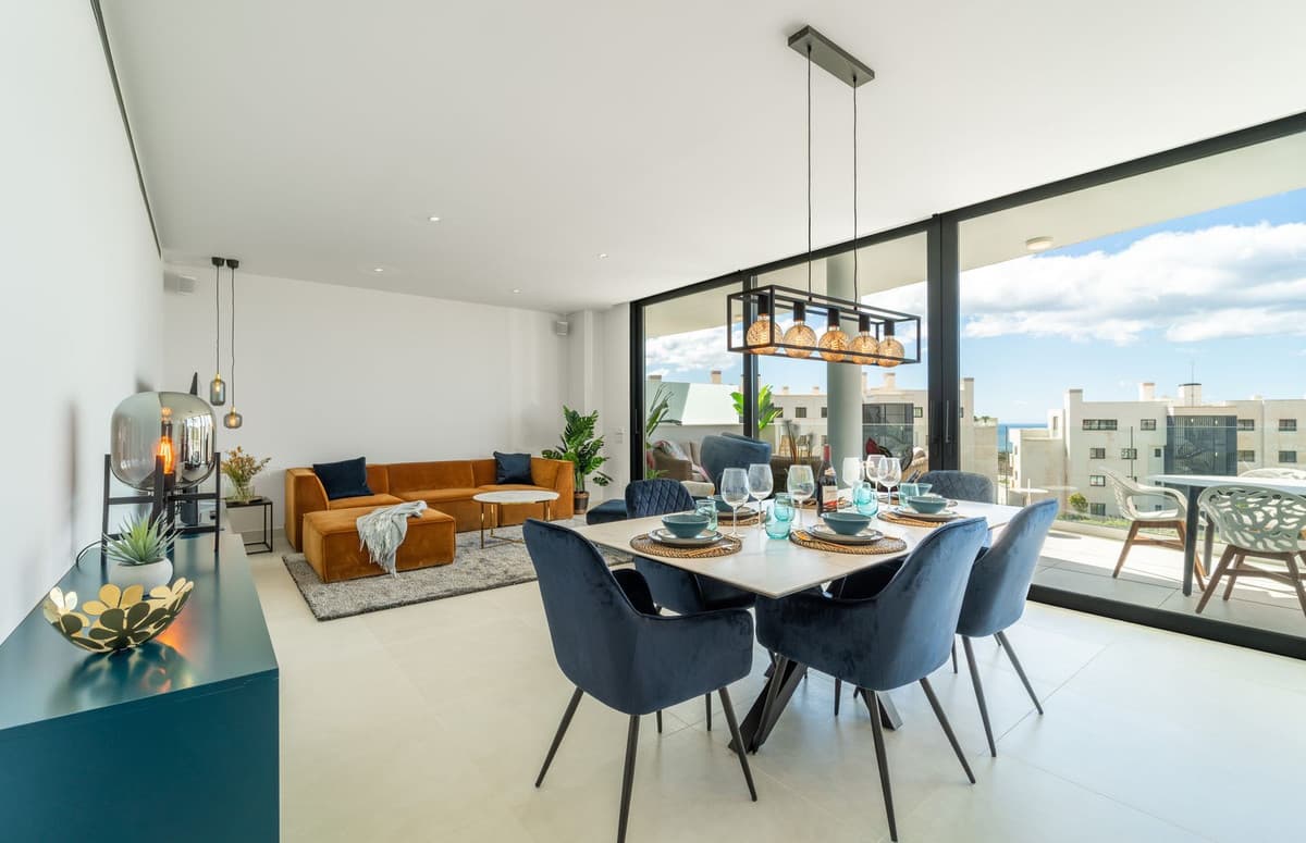 Middle Floor Apartment in Fuengirola — photo 7 of 10
