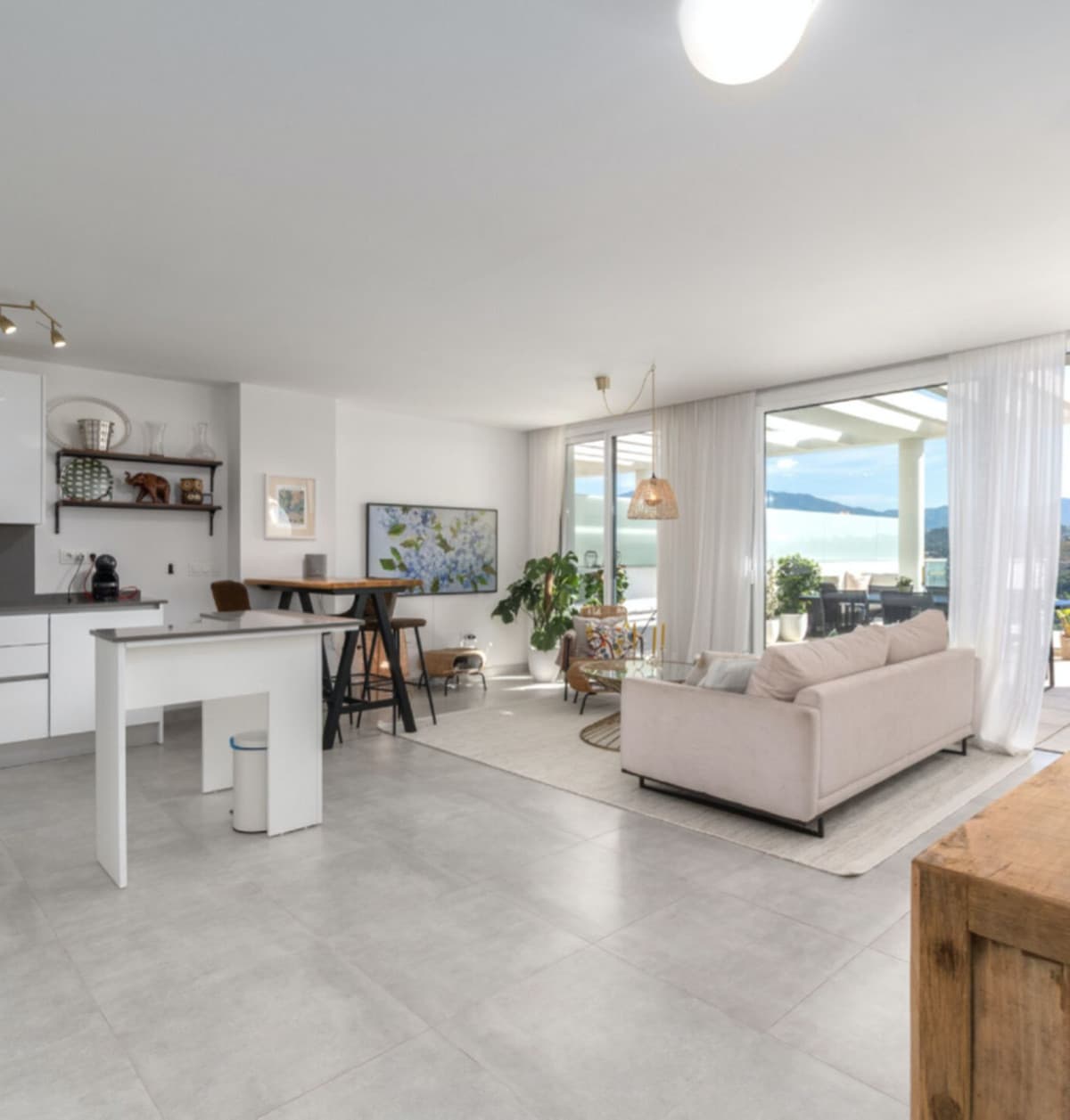 Middle Floor Apartment in La Cala de Mijas — photo 7 of 10