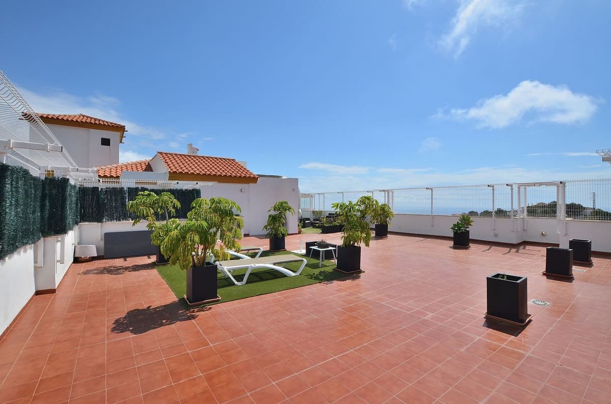 Penthouse in Benalmadena Pueblo — photo 2 of 10