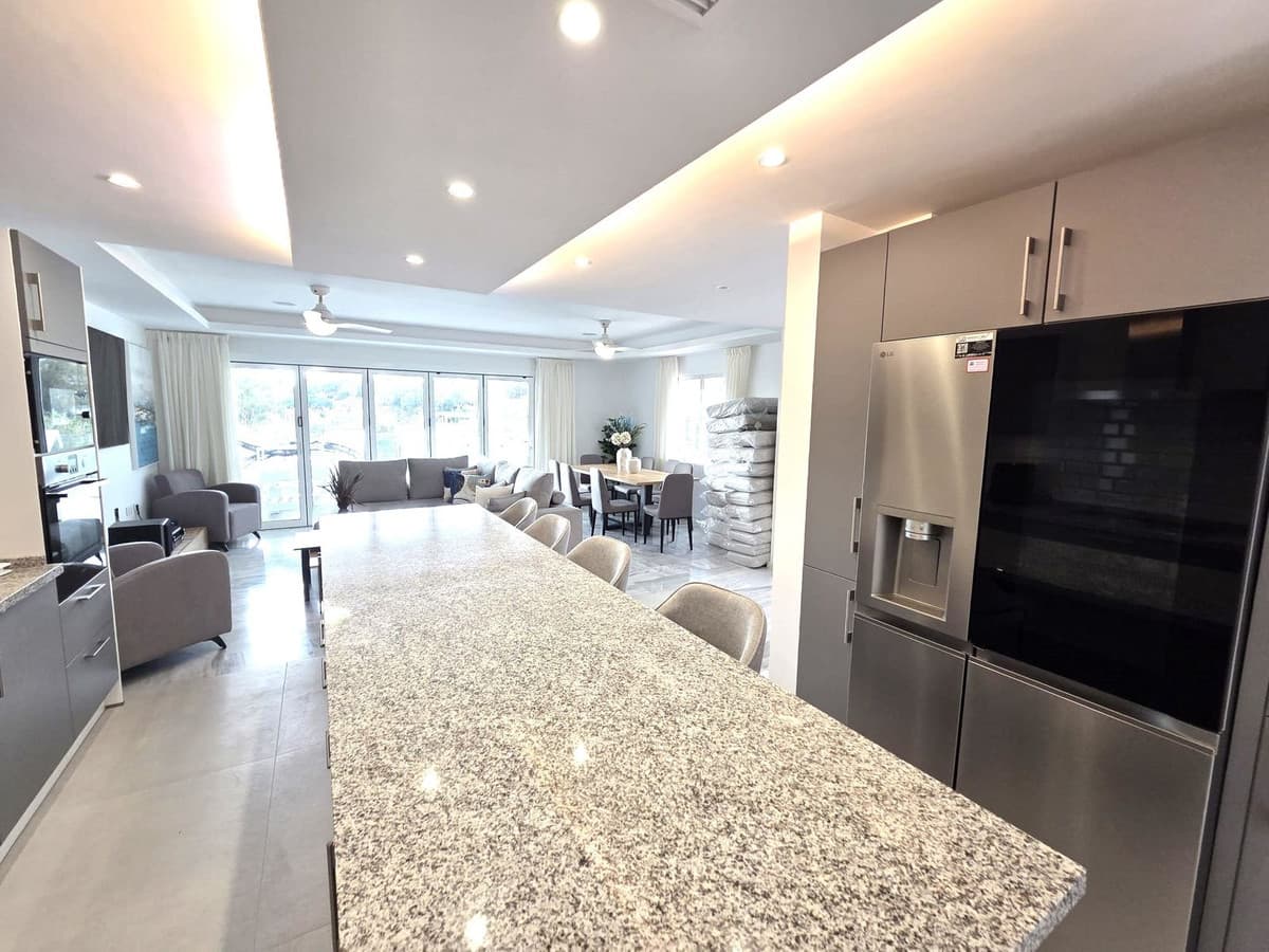 Semi-Detached House in Artola — photo 4 of 10