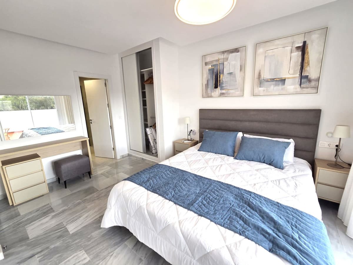 Semi-Detached House in Artola — photo 10 of 10