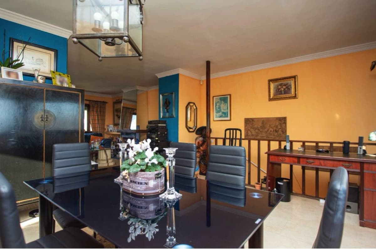 Semi-Detached House in Marbella — photo 2 of 10