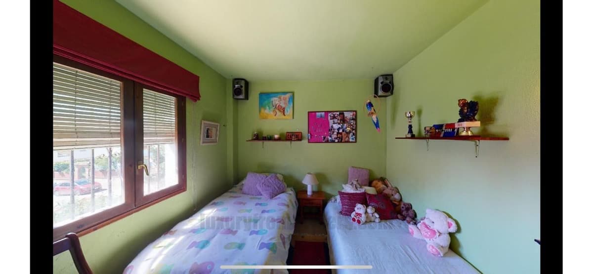 Semi-Detached House in Marbella — photo 9 of 10