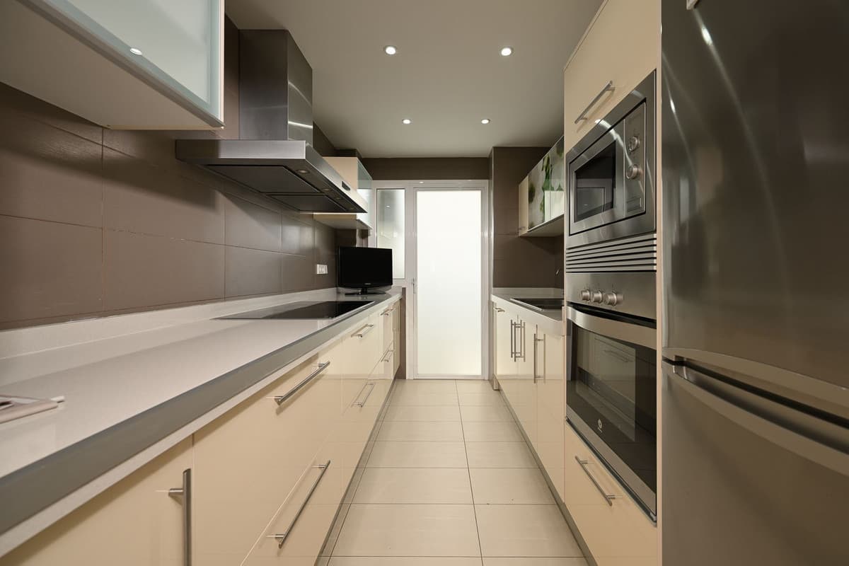 Middle Floor Apartment in Fuengirola — photo 3 of 10