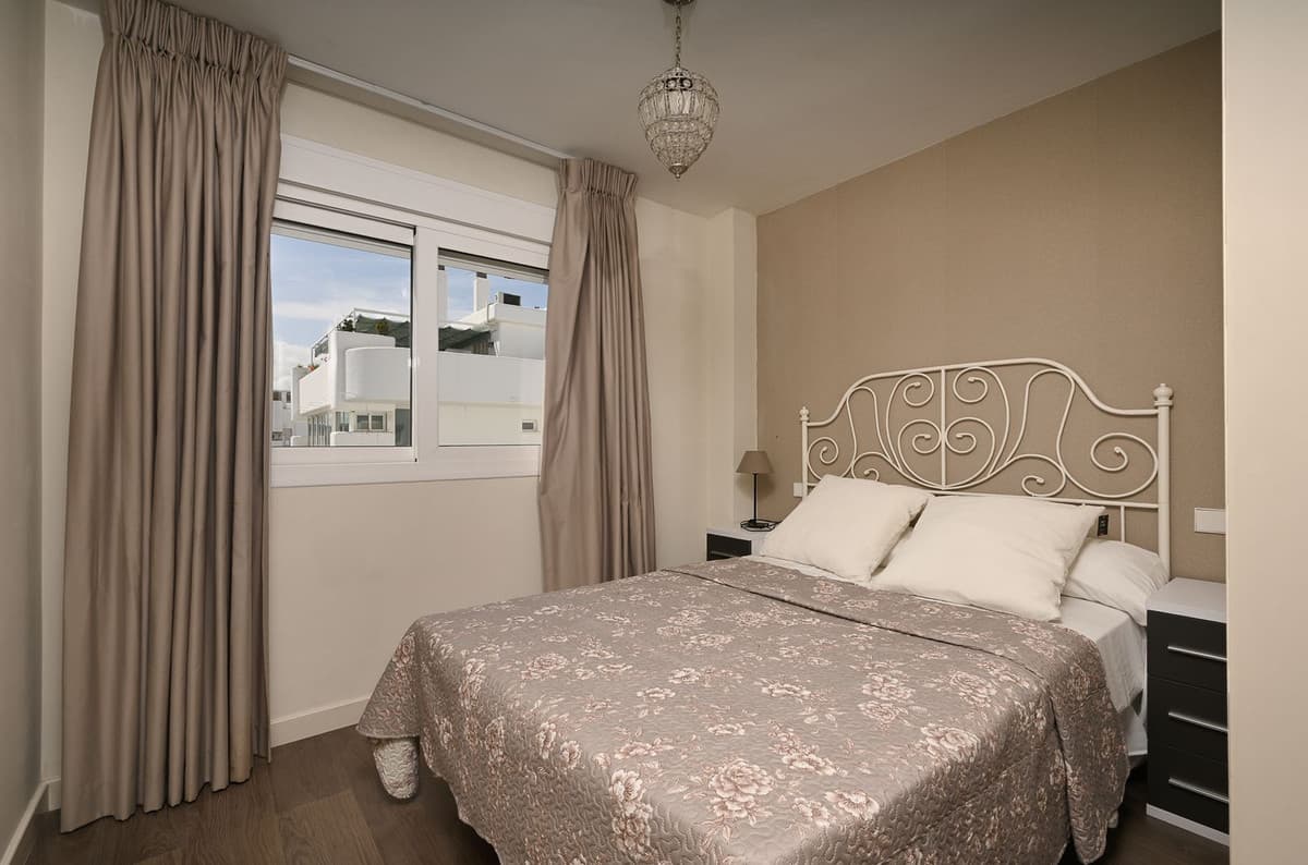Middle Floor Apartment in Fuengirola — photo 5 of 10