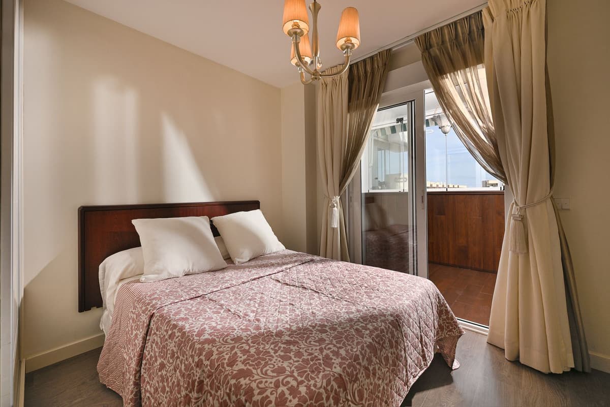 Middle Floor Apartment in Fuengirola — photo 8 of 10