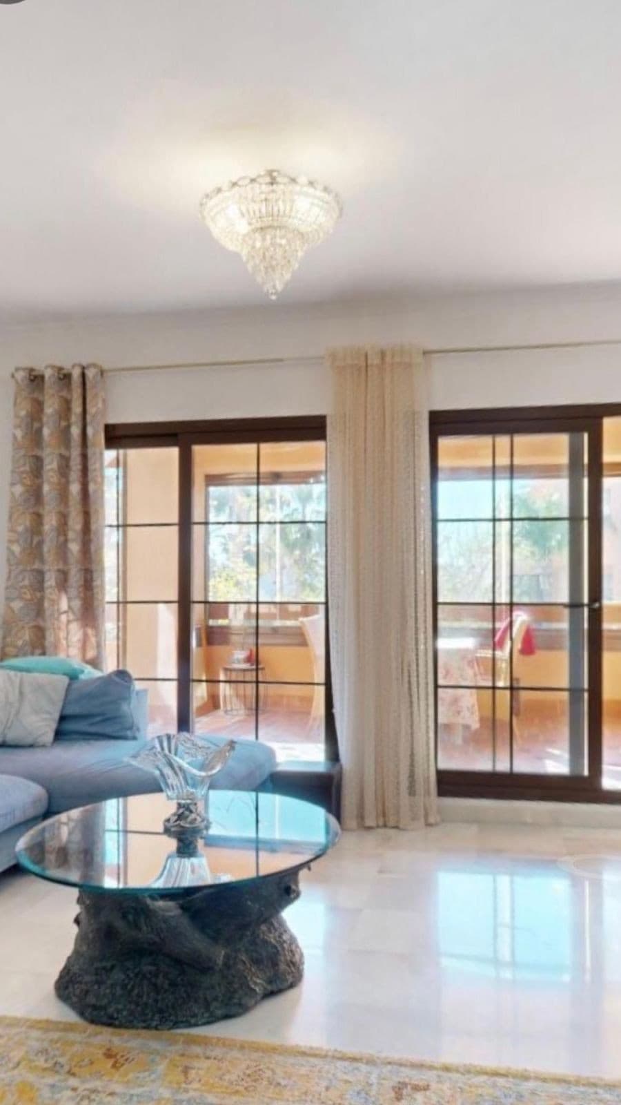 Ground Floor Apartment in Estepona — photo 9 of 10
