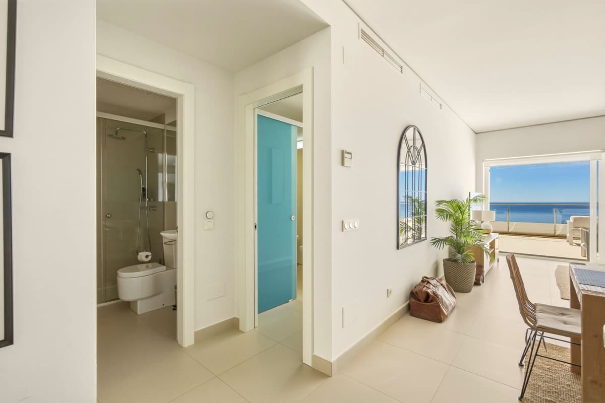 Top Floor Apartment in Benalmadena Costa — photo 10 of 10