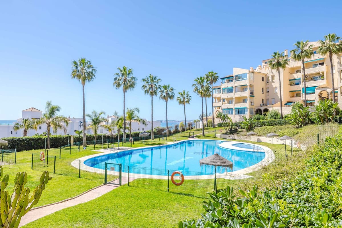 Middle Floor Apartment in Benalmadena — photo 2 of 10