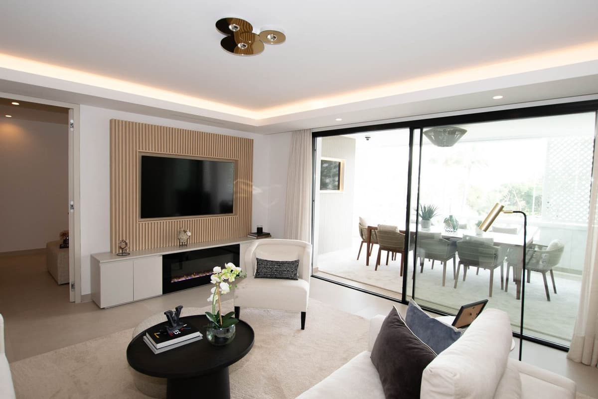 Middle Floor Apartment in Puerto Banús — photo 1 of 10