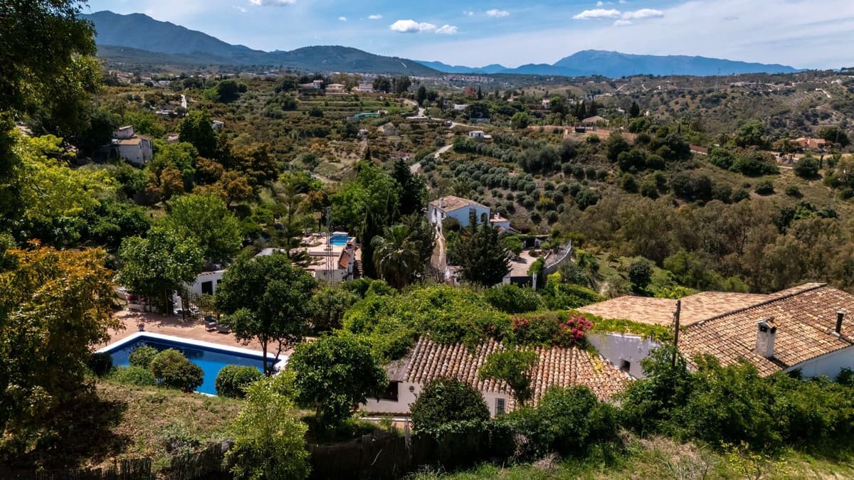 Cortijo in Alhaurín el Grande — photo 3 of 10