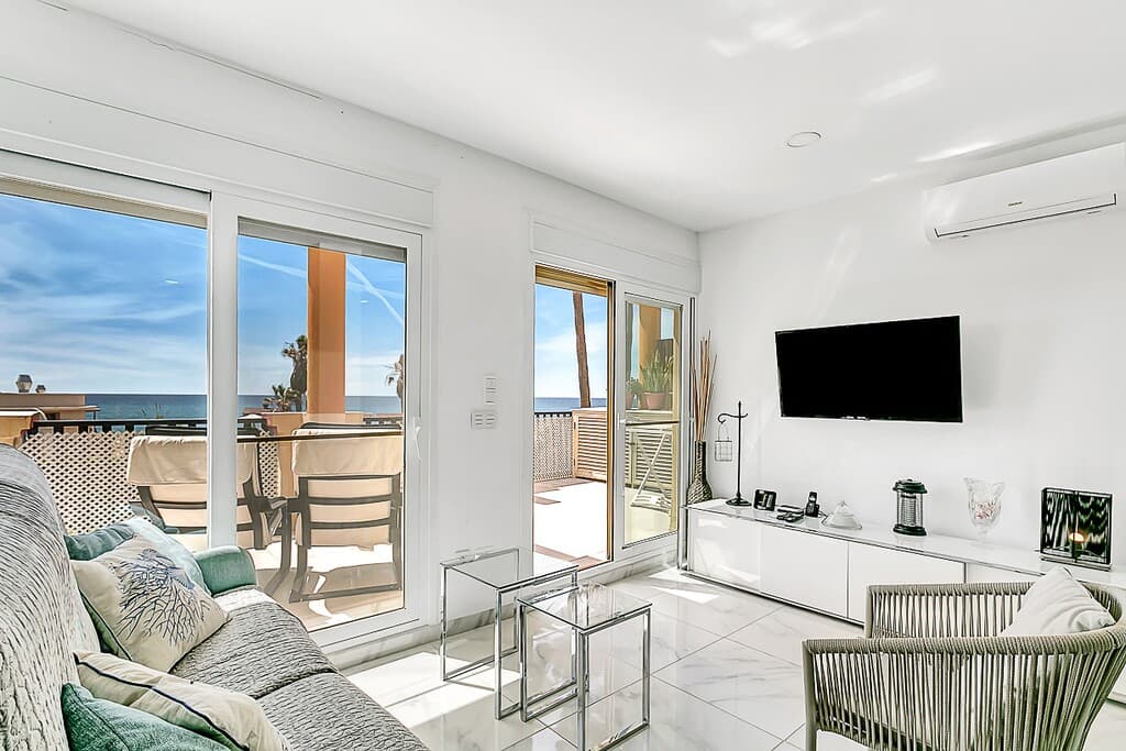 Middle Floor Apartment in Marbella — photo 4 of 10