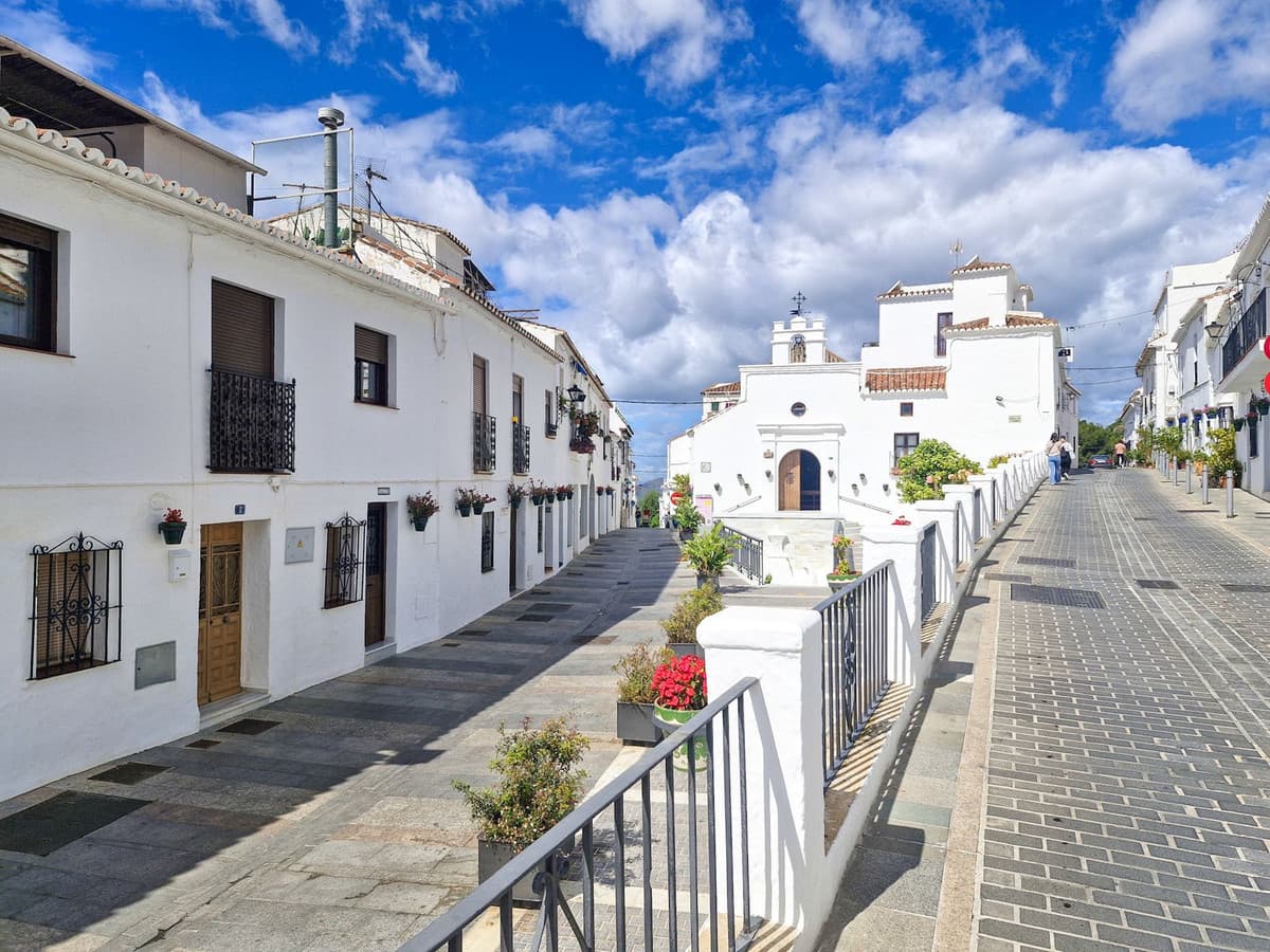 Townhouse in Mijas — photo 1 of 10