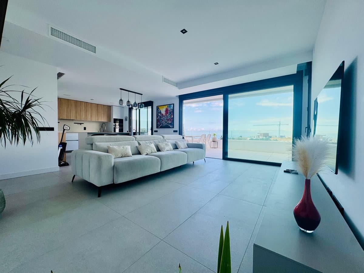Penthouse Duplex in Marbella — photo 4 of 10