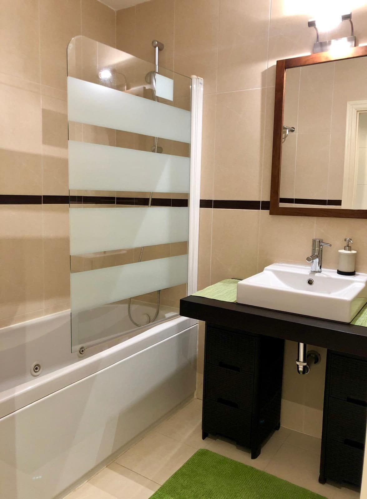 Middle Floor Apartment in Mijas Costa — photo 8 of 10