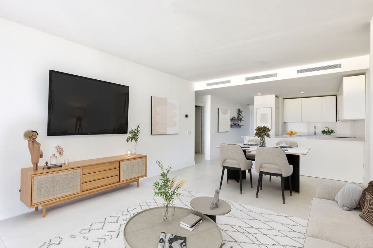 Middle Floor Apartment in Fuengirola — photo 7 of 10
