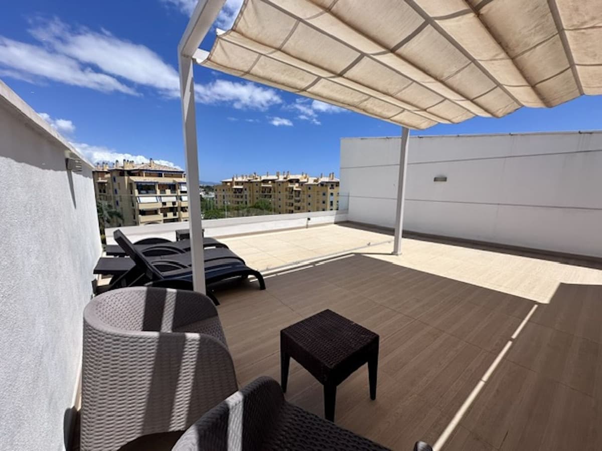 Penthouse Duplex in Marbella — photo 6 of 10