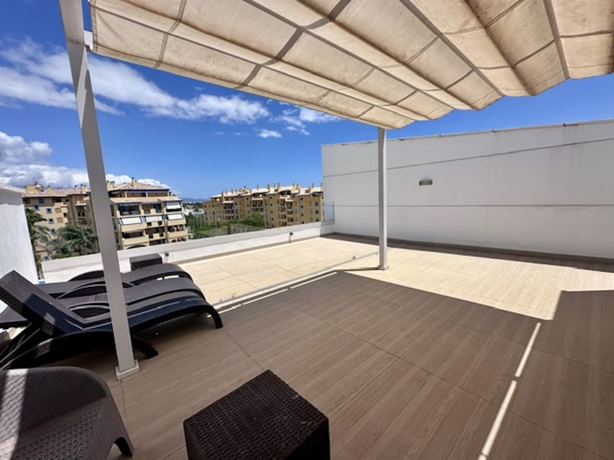 Penthouse Duplex in Marbella — photo 7 of 10