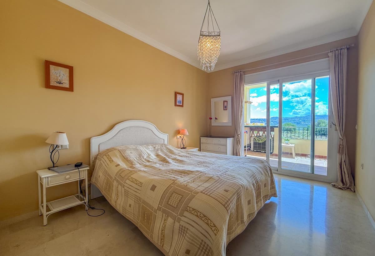 Middle Floor Apartment in La Cala Hills — photo 8 of 10