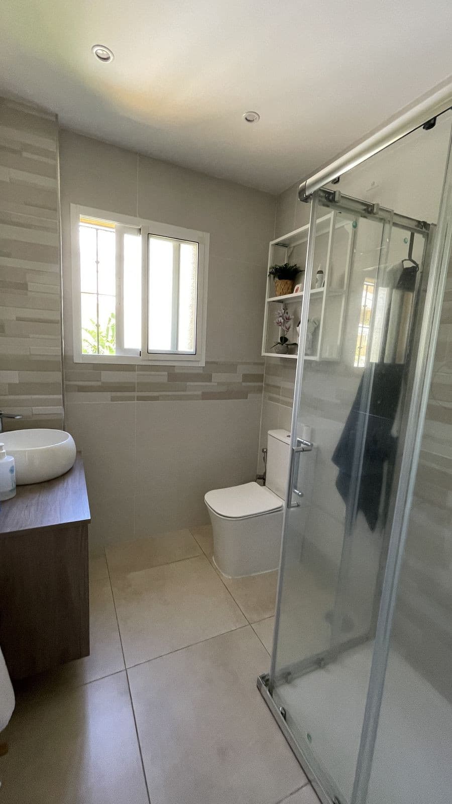Middle Floor Apartment in Estepona — photo 10 of 10