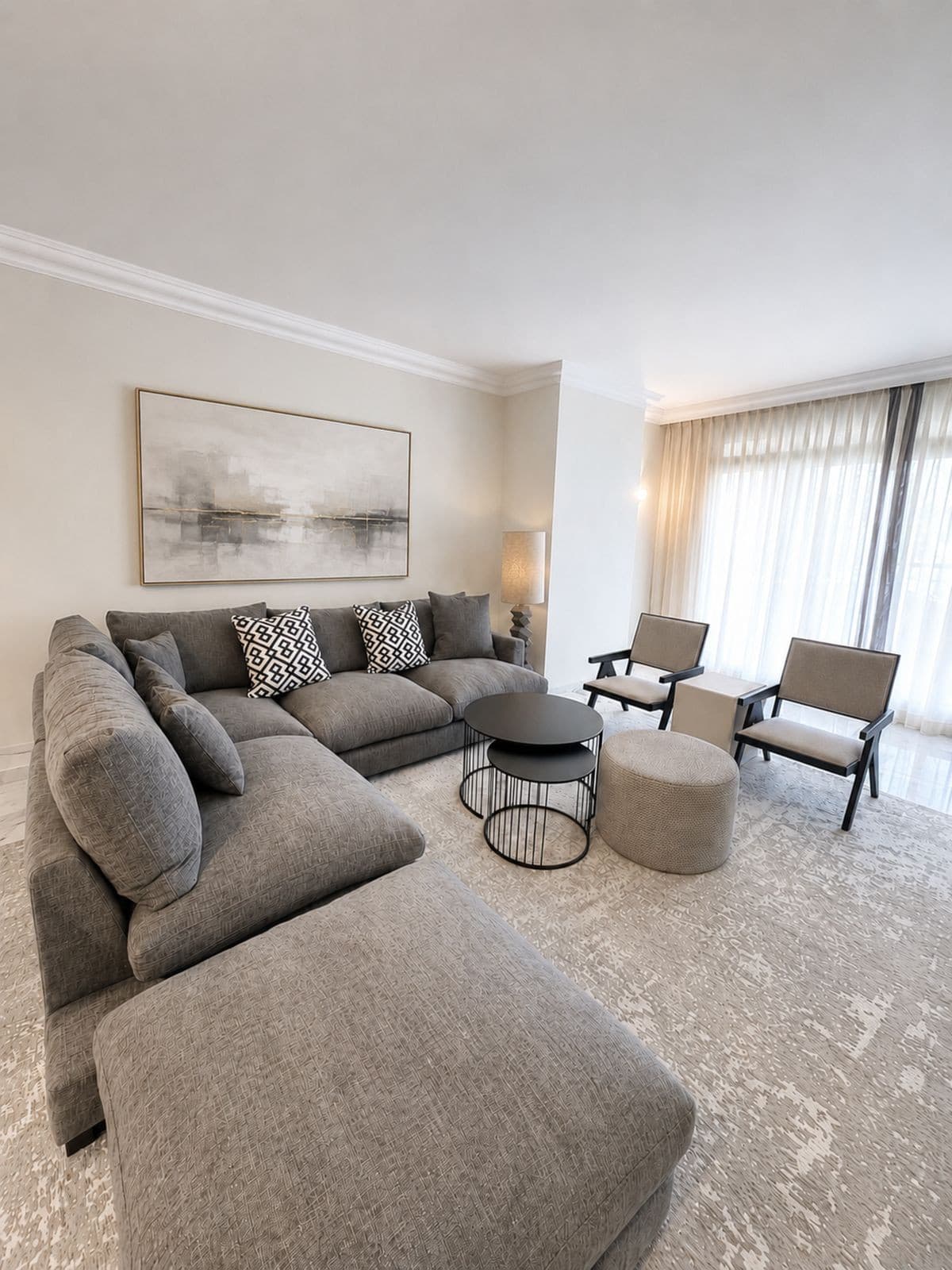 Middle Floor Apartment in Nueva Andalucía — photo 6 of 10