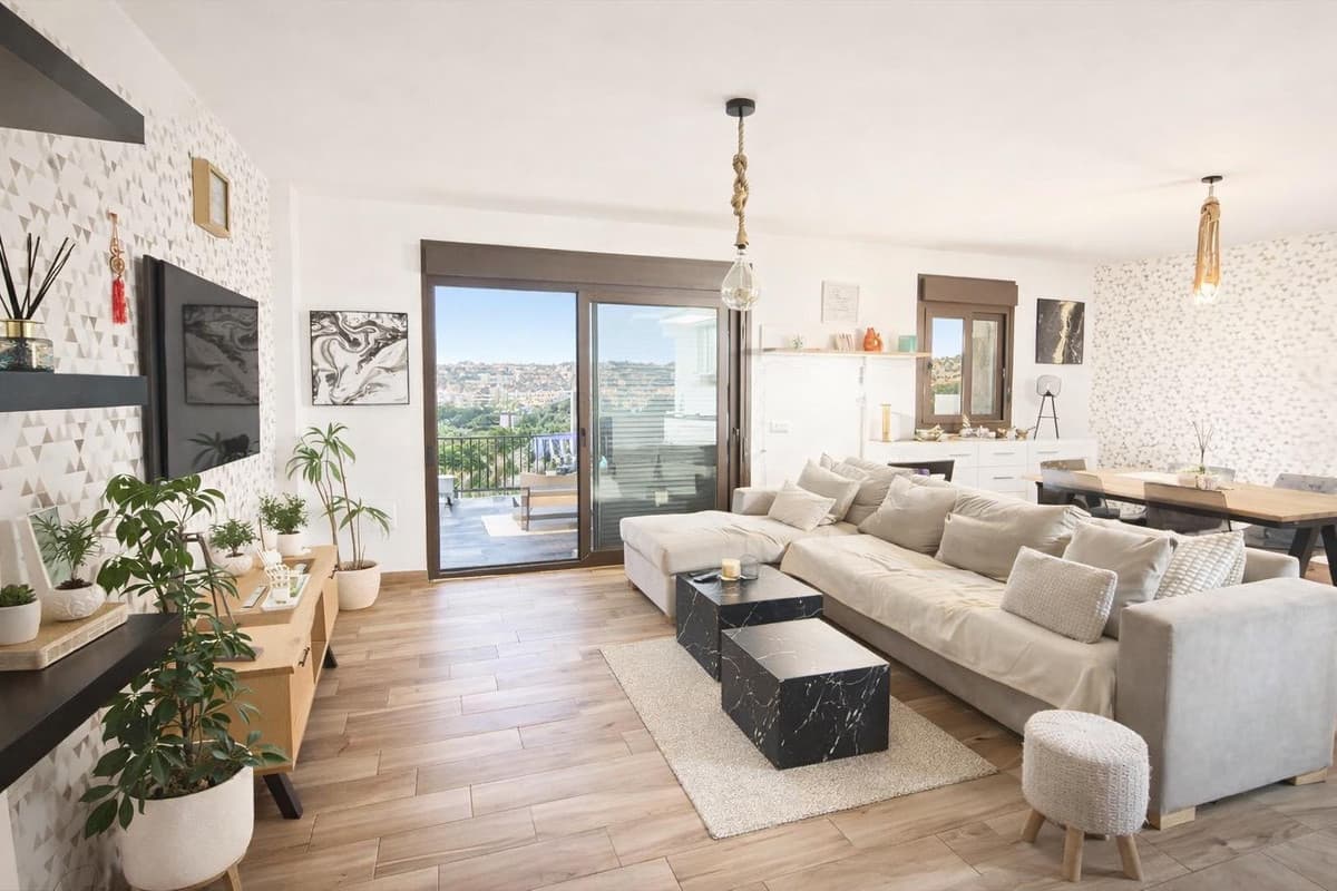 Detached Villa in Riviera del Sol — photo 5 of 10
