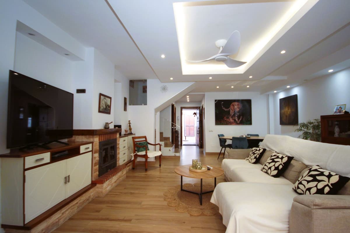 Townhouse in Marbella — photo 2 of 10