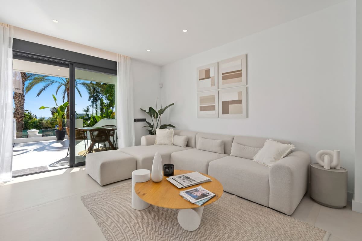 Duplex in El Paraiso — photo 8 of 10