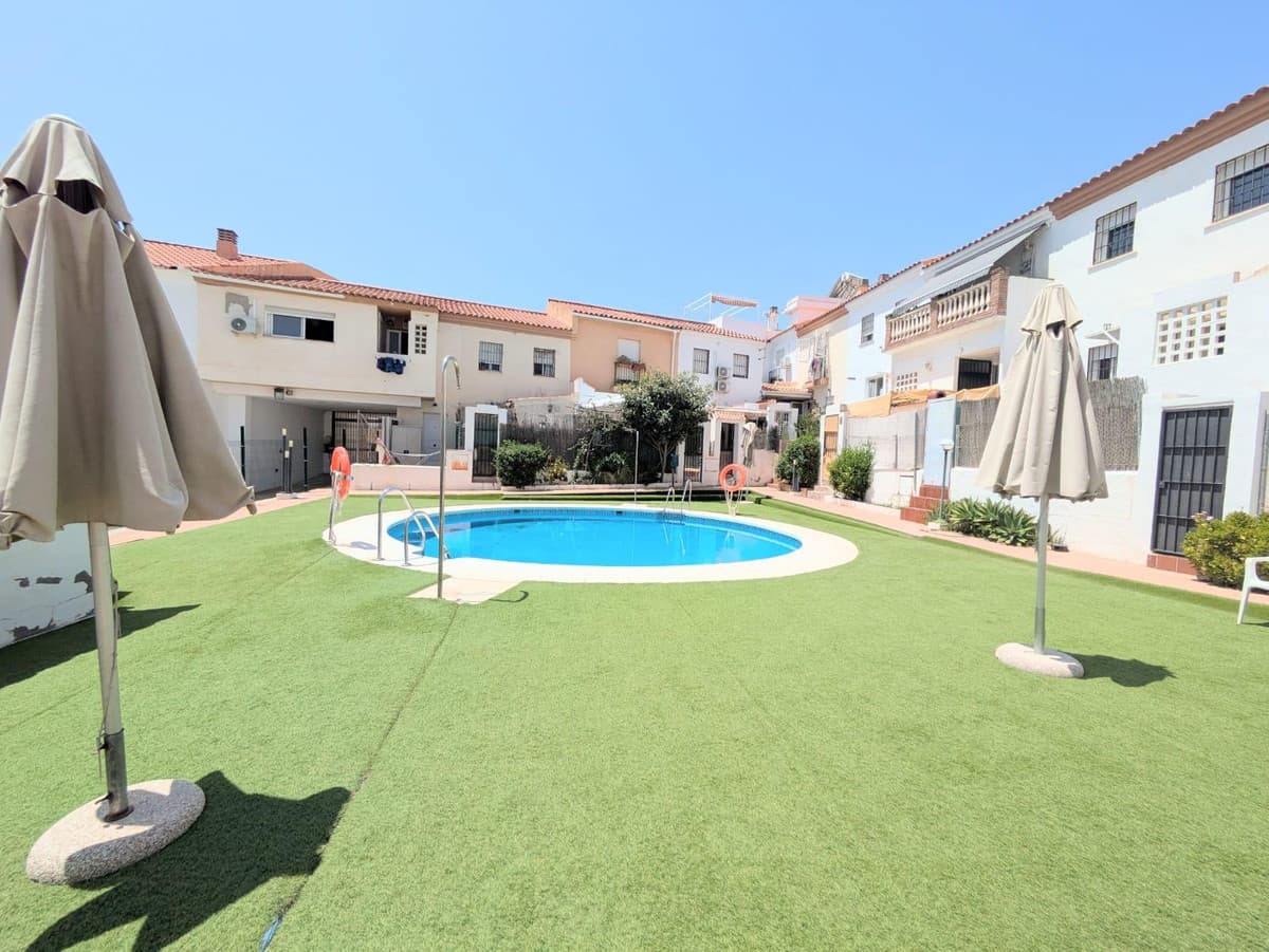 Townhouse in Torremolinos — photo 4 of 10