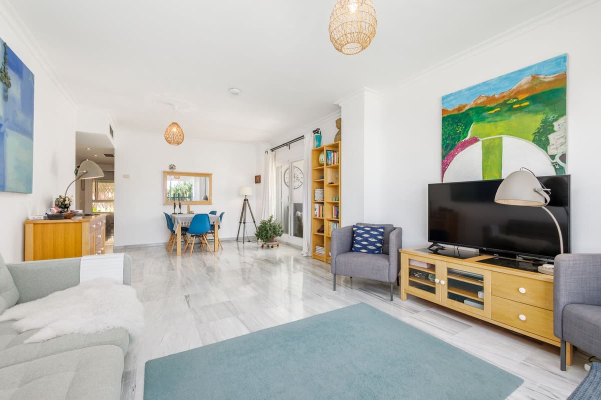 Ground Floor Apartment in Alhaurin Golf — photo 1 of 10