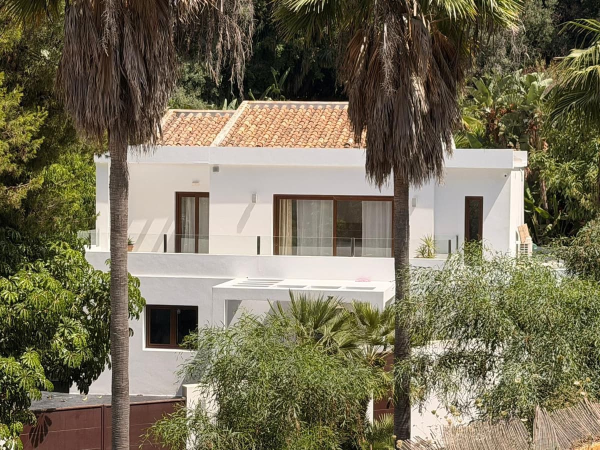 Detached Villa in El Rosario — photo 1 of 10