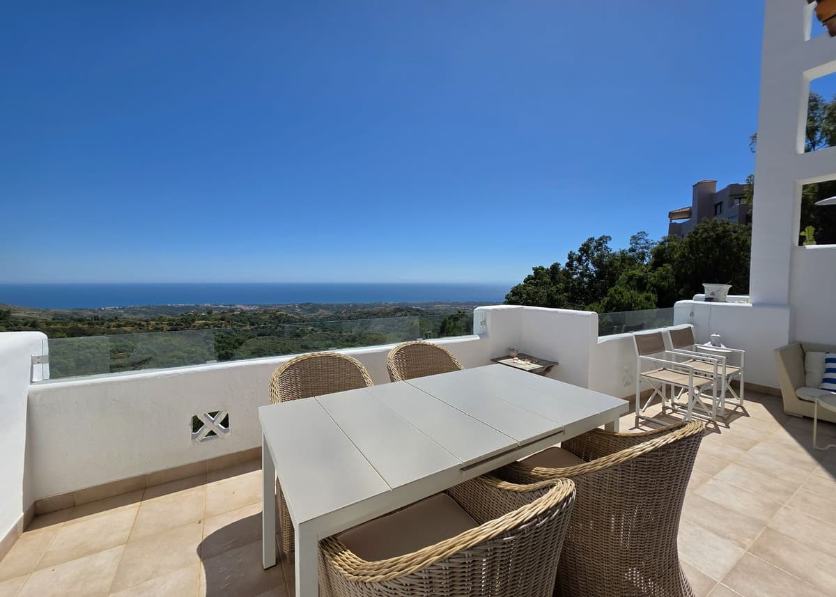 Top Floor Apartment in La Mairena — photo 1 of 10