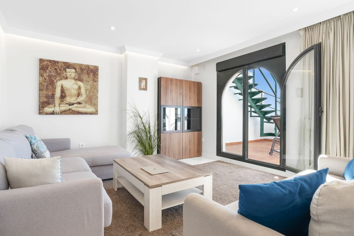 Penthouse Duplex in Doña Julia — photo 9 of 10