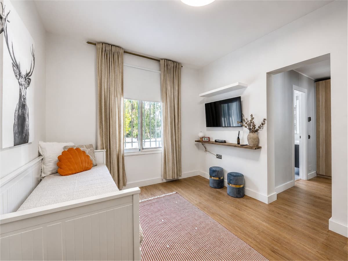 Detached Villa in Benahavís — photo 4 of 10