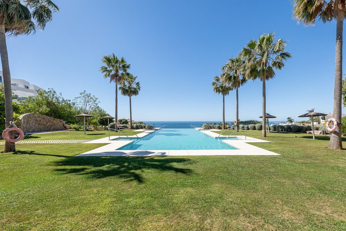 Detached Villa in Torremuelle — photo 2 of 10