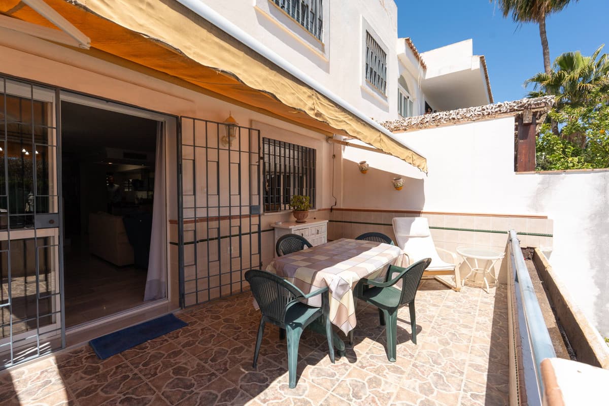 Townhouse in Nueva Andalucía — photo 7 of 10