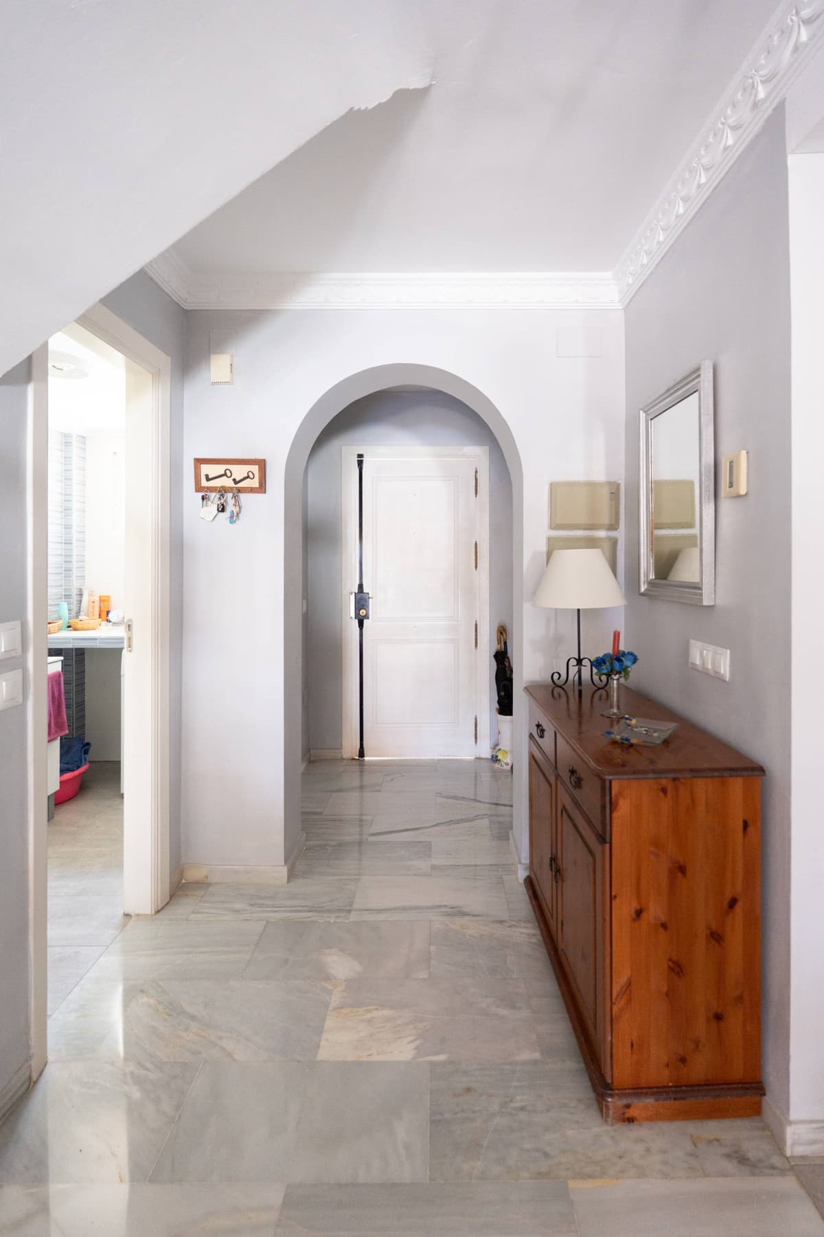 Townhouse in Nueva Andalucía — photo 9 of 10